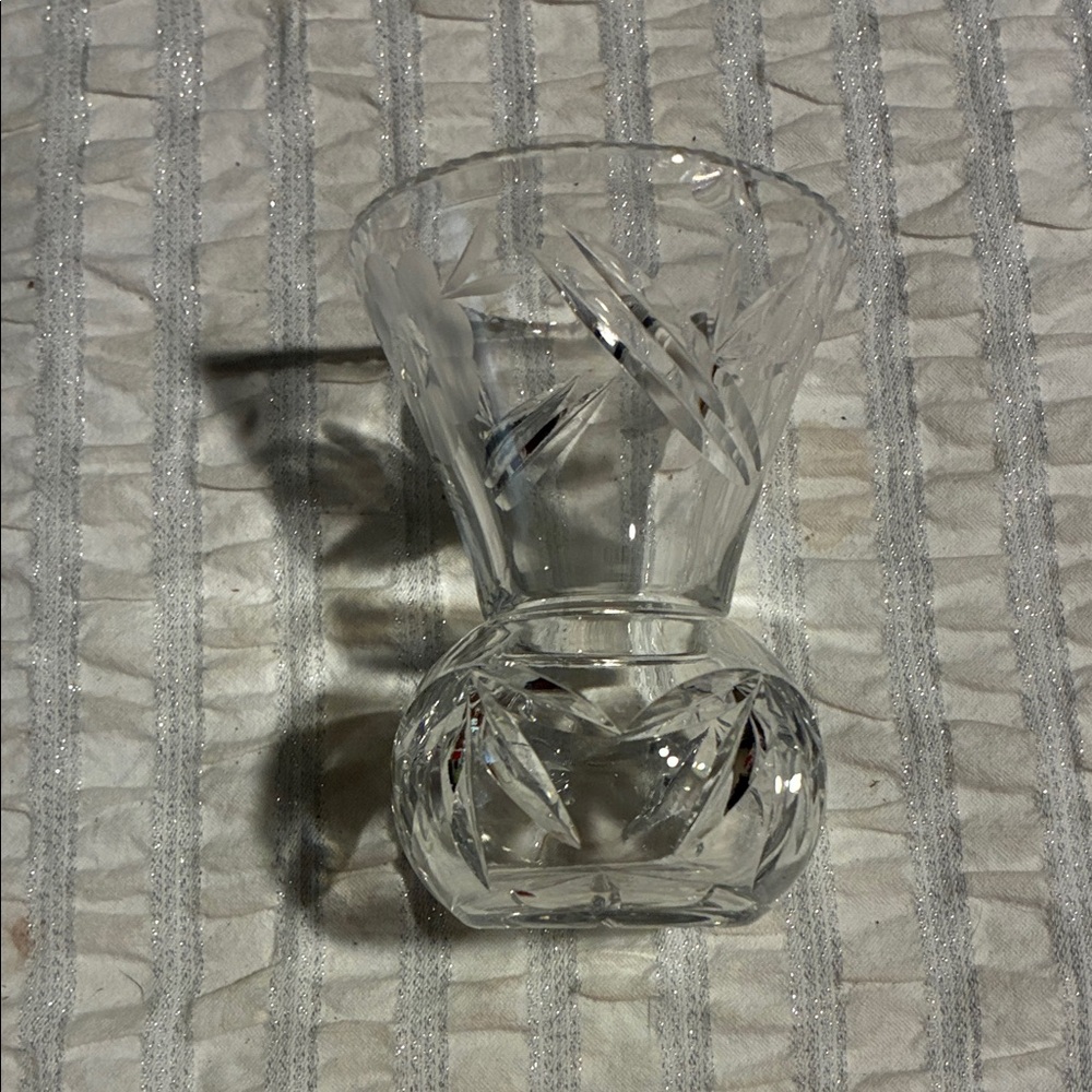 Elegant Clear Etched Floral Small Crystal Vase-does have chip on rim